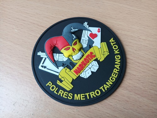 label karet custom 3D